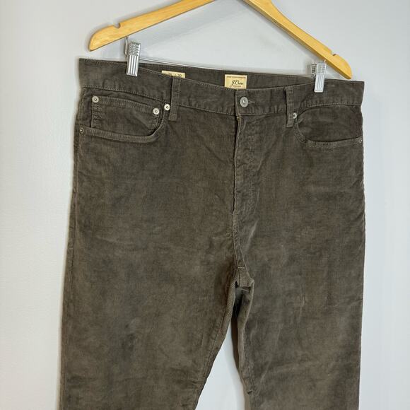 J. Crew Classic Straight-fit Pant in Stretch Corduroy Cotton Preppy Grey 36x30 - Picture 2 of 8